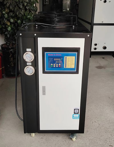 Instalasi chiller udhara 2-6HP lan langkah wiwitan